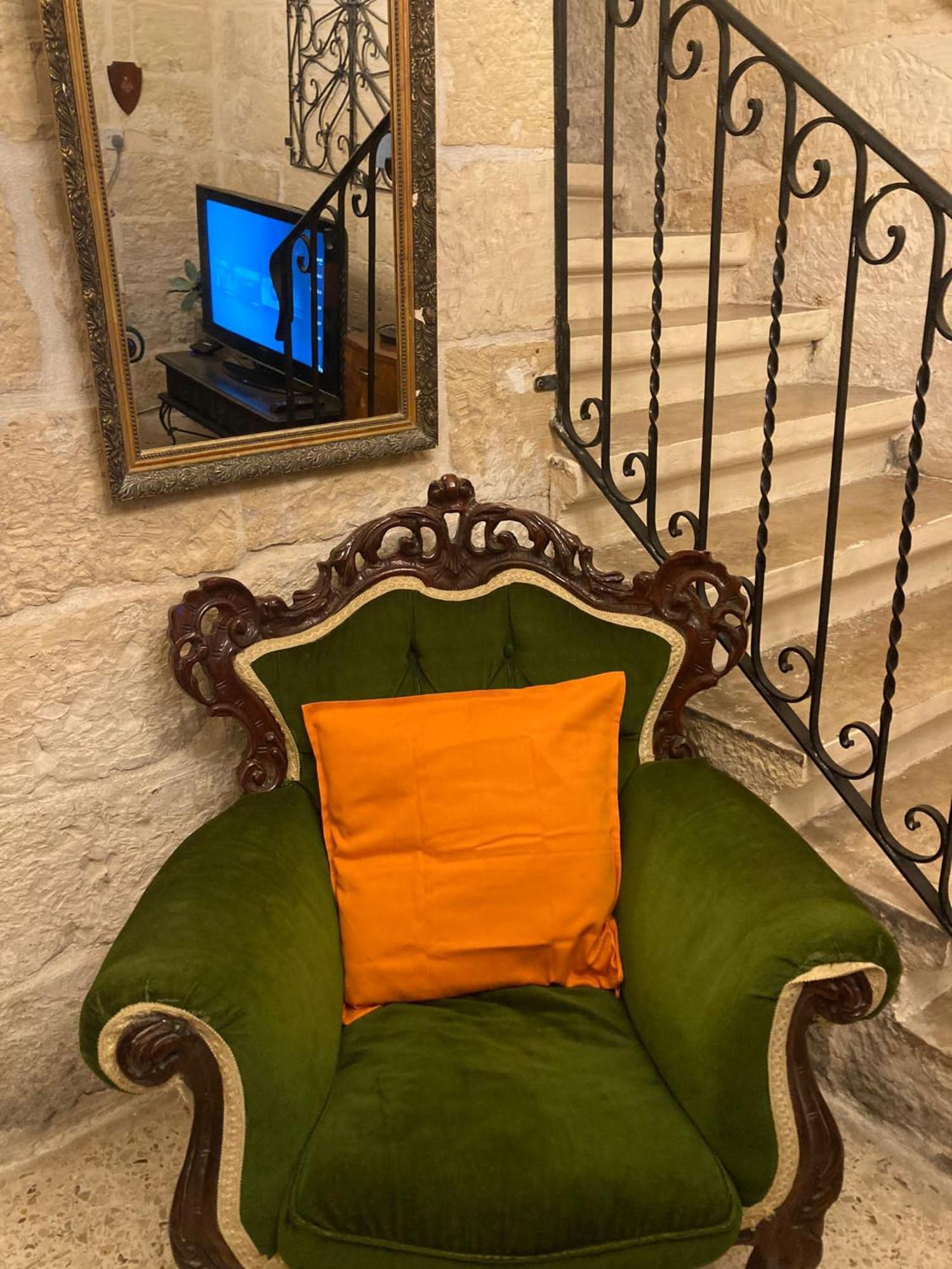Charming Central Townhouse In Sliema Steps From Promenade And Sliema Ferry Apartment Exterior foto
